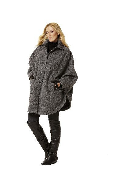 Burda patroon 7422 Cape. Maat: 36-50 - STUK