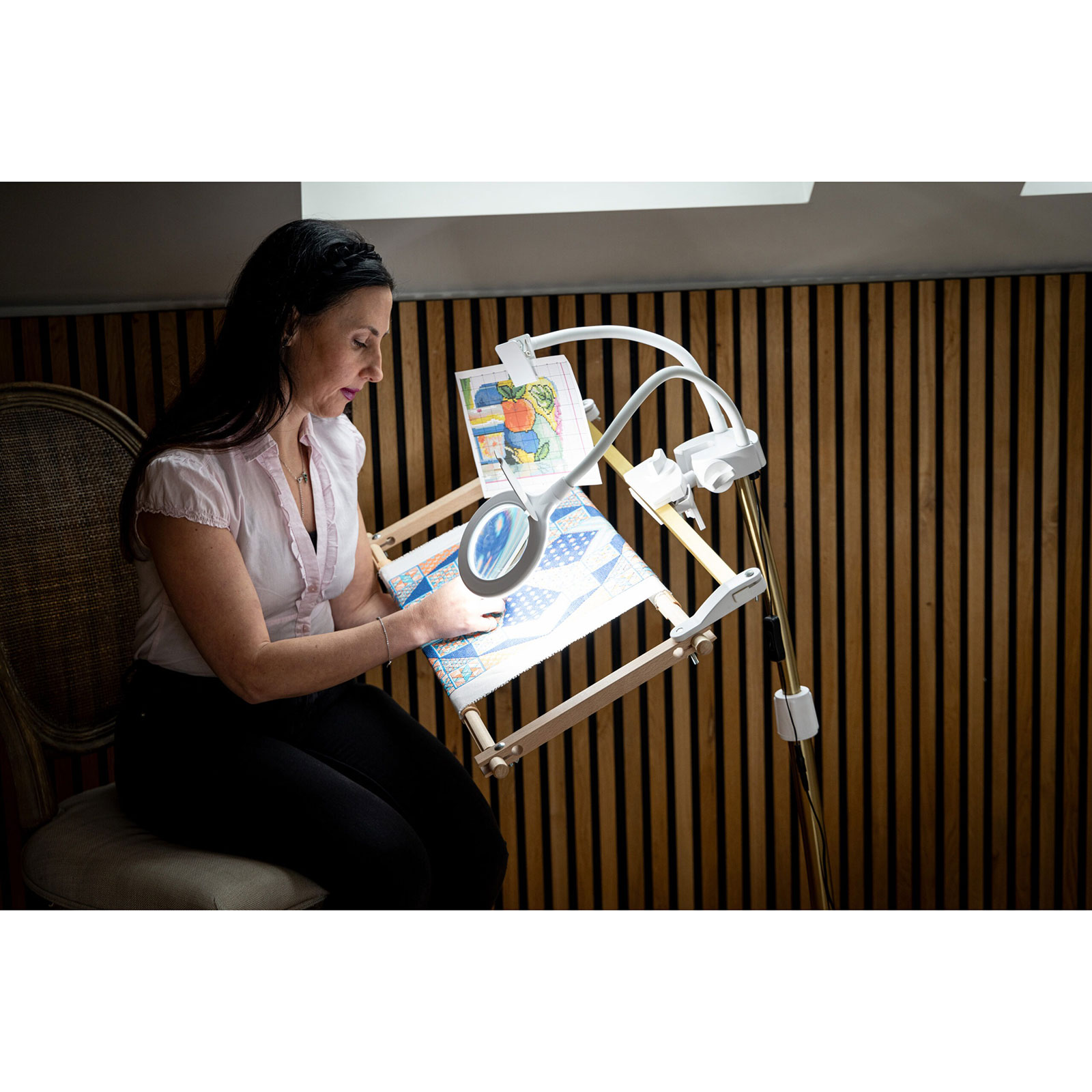 Daylight D53047 StitchSmart 2 standaard voor bevestigen borduurramen - STUK