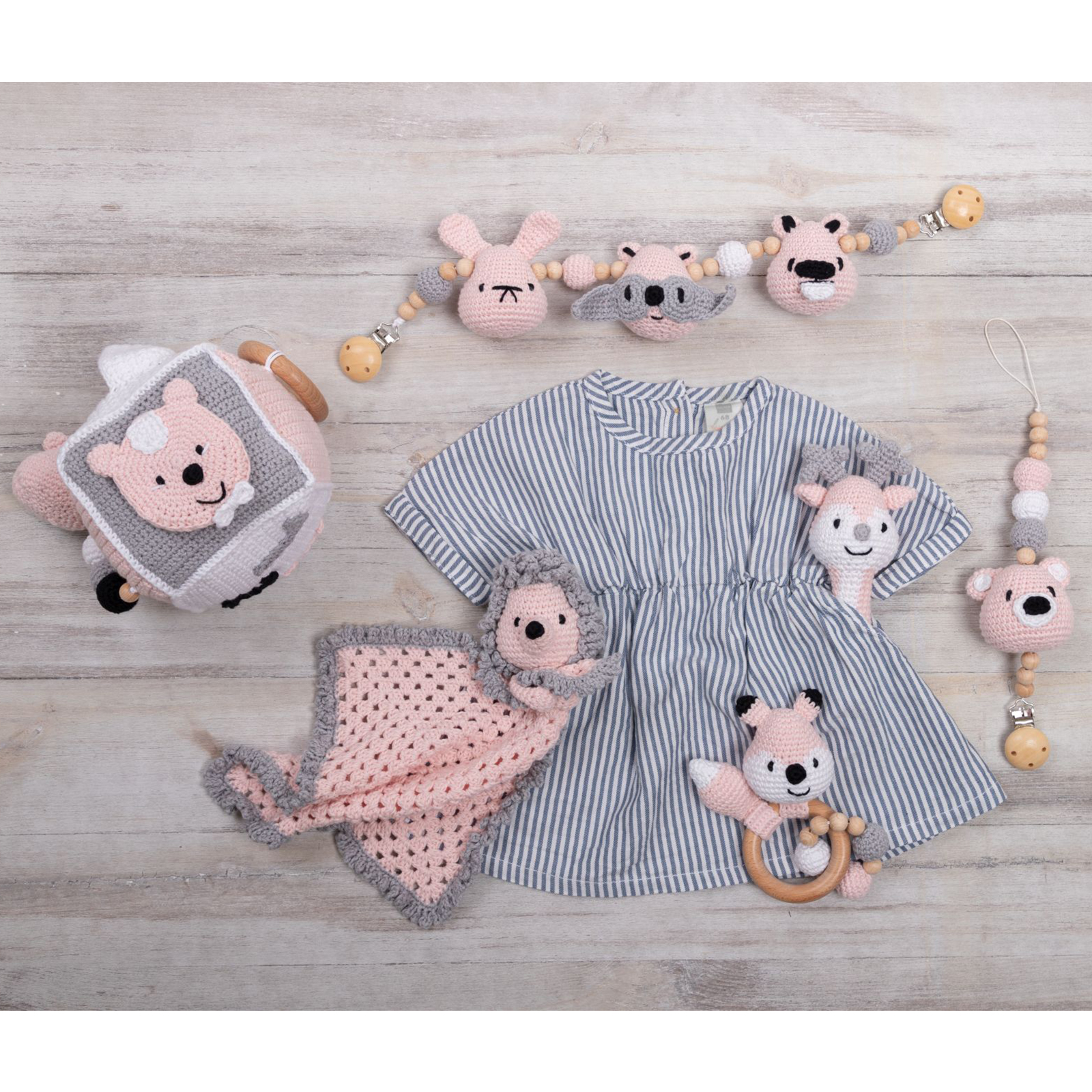 Dendennis 048.10031 Little Woodland Adventures Haakpakket Baby speeltjes roze - PAKKET