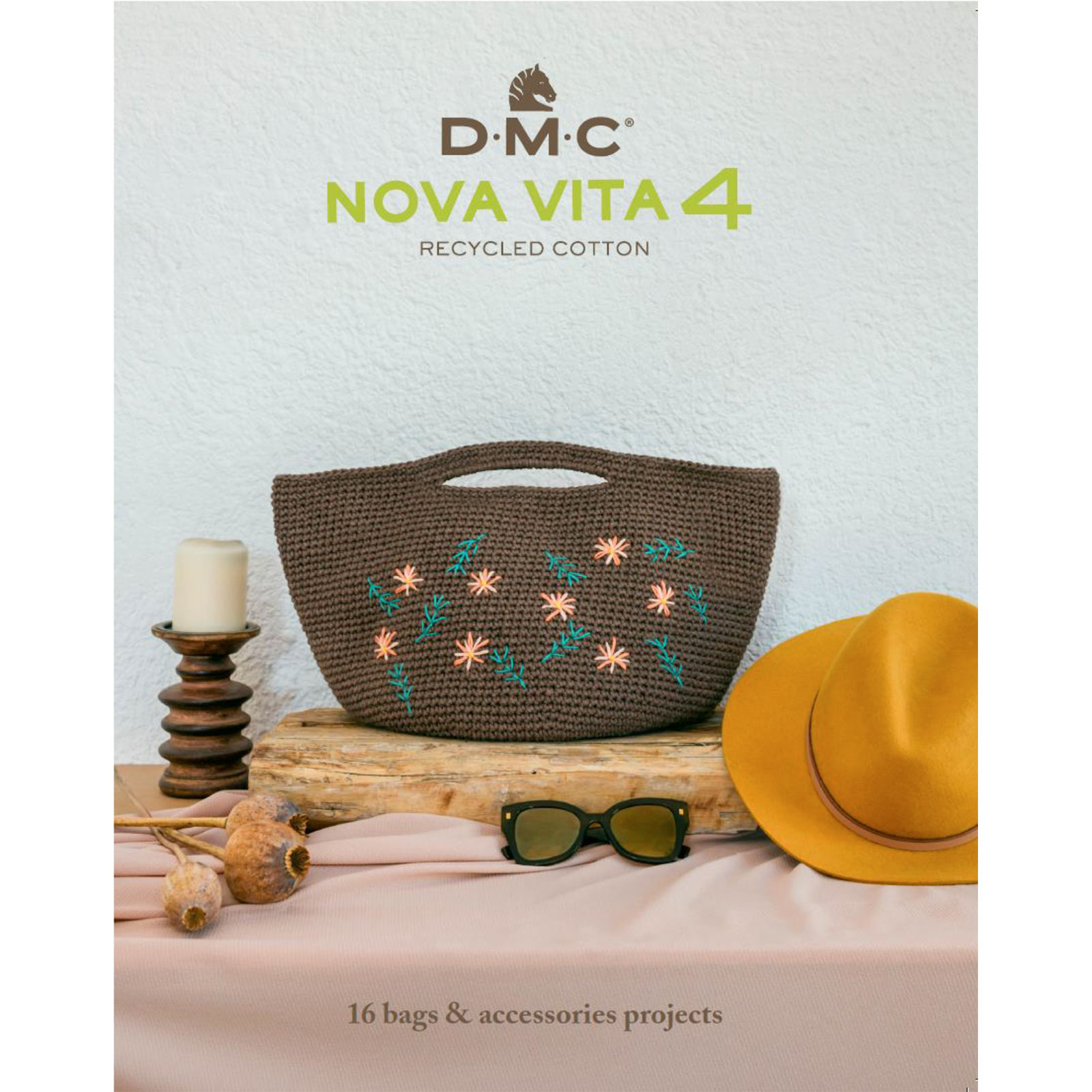 DMC 15832/E22 Nova Vita patroonboek 16 tassen & Accessoires. Verkrijgbaar in Duits, Engels en Nederlands. - STUK