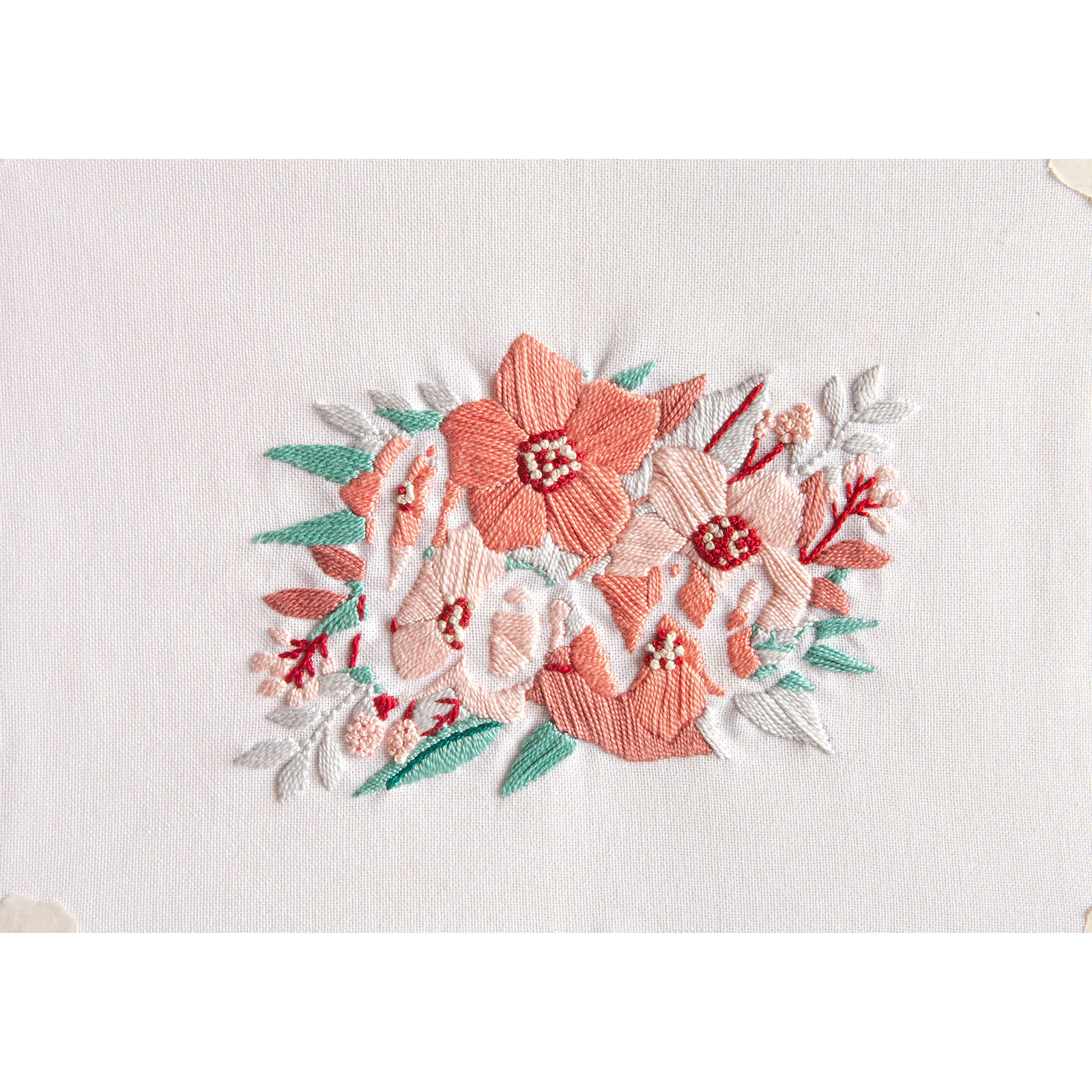 DMC TB150 Borduurpakket - Bloemen van liefde Aftelstof bedrukt 26,5 x 16,5 cm - STUK