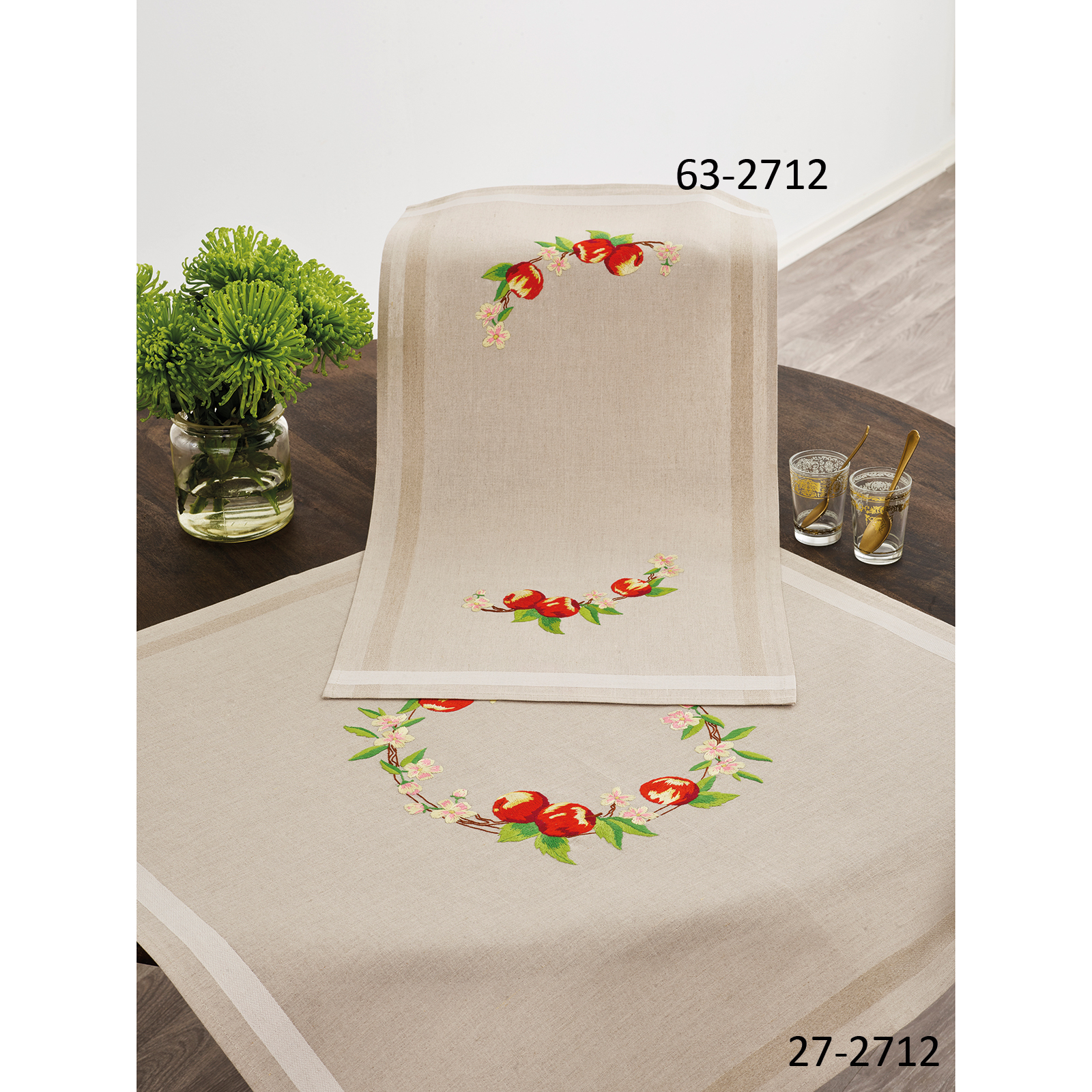 Permin 27-2712 Borduurpakket Appel 80x80cm - STUK