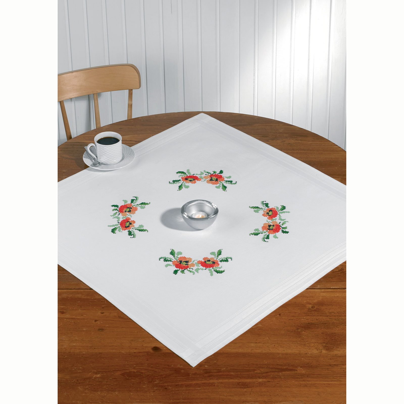 Permin 27-7802 Borduurpakket voorbedrukt Klaprozen 80x80 cm - STUK