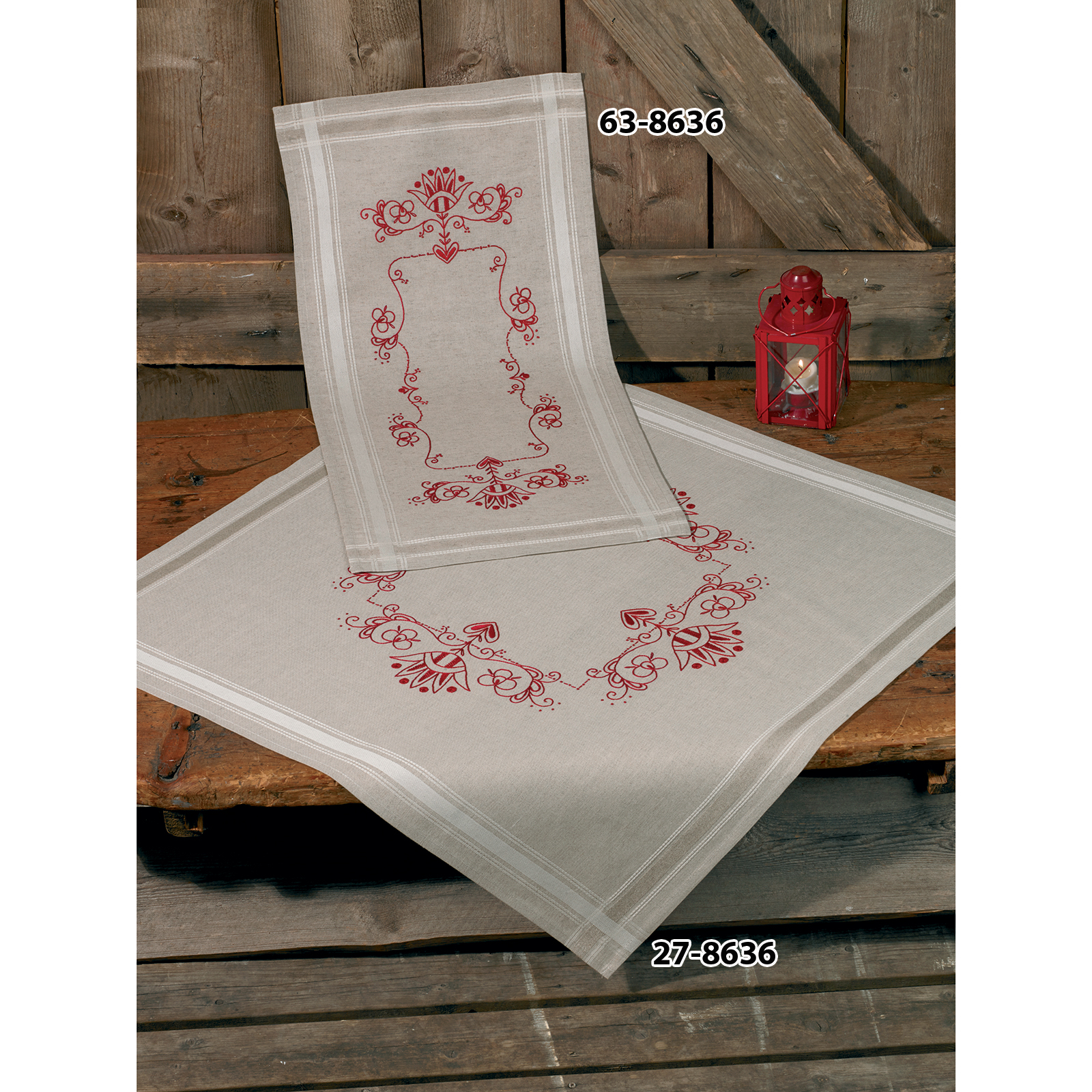 Permin 27-8636 Borduurpakket voorbedrukt klassieke rode 80x80 cm - STUK