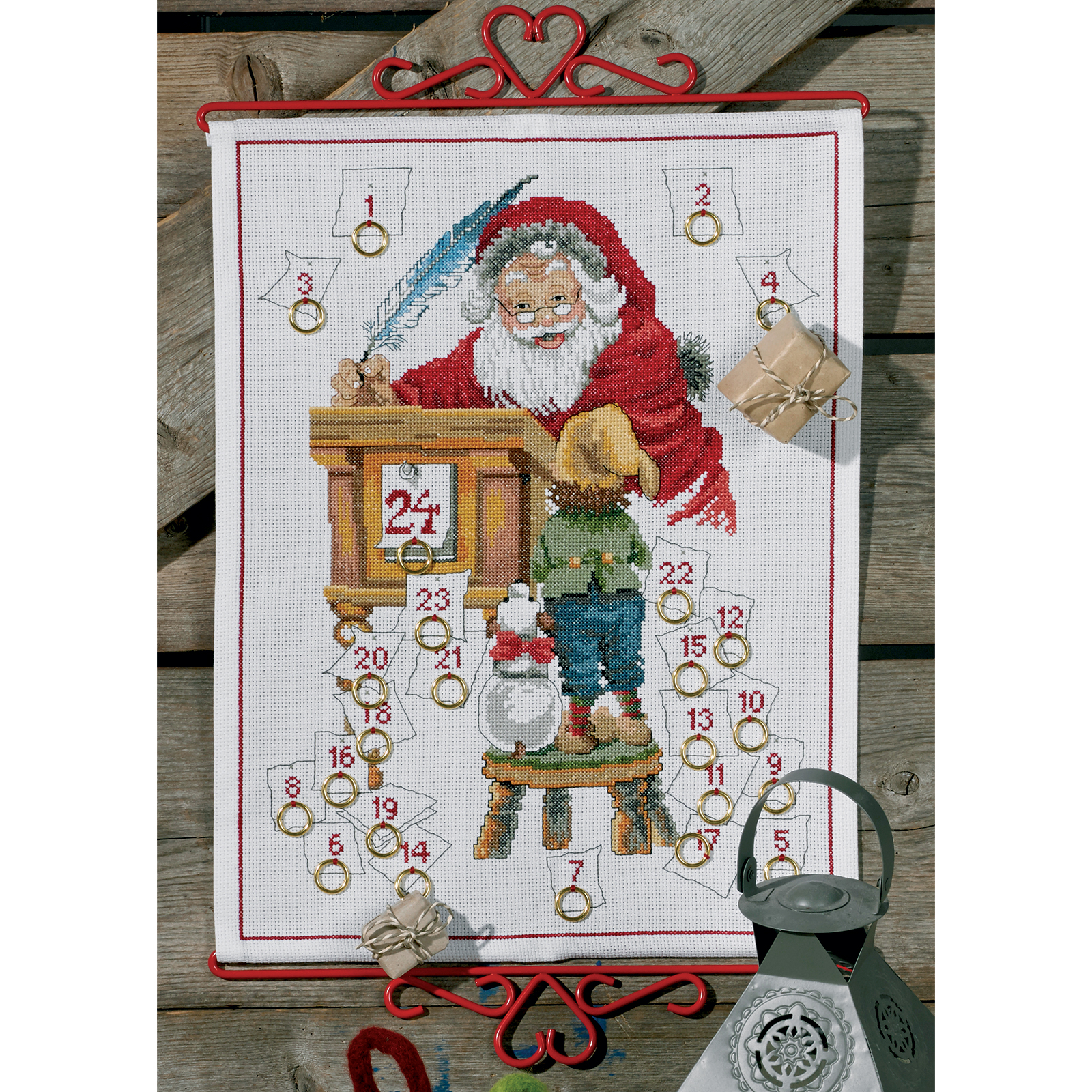 Permin 34-8267 Borduurpakket adventskalender Kerstman 32x43 cm - STUK