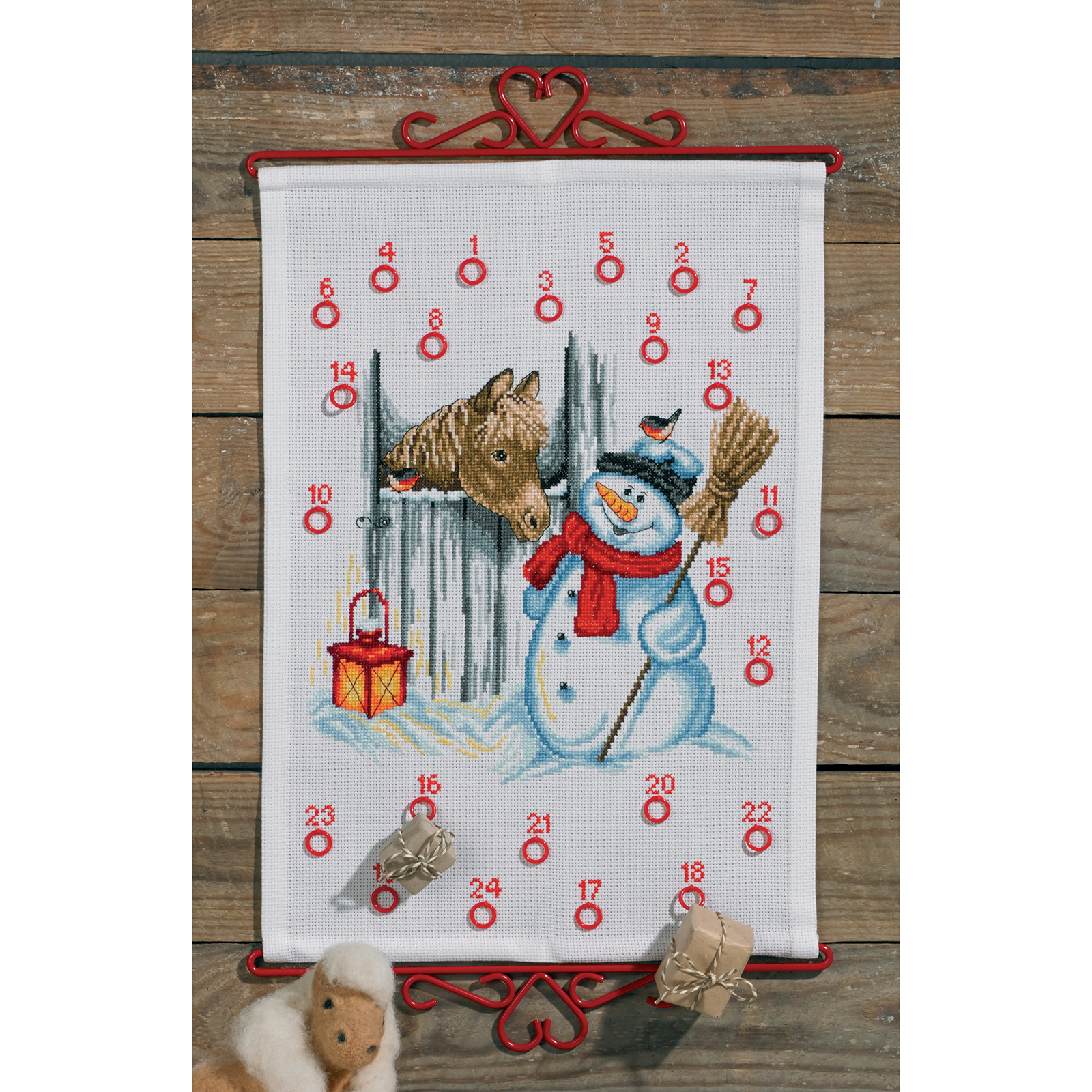 Permin 34-9223 Borduurpakket adventskalender Sneeuwpop & Paard - STUK