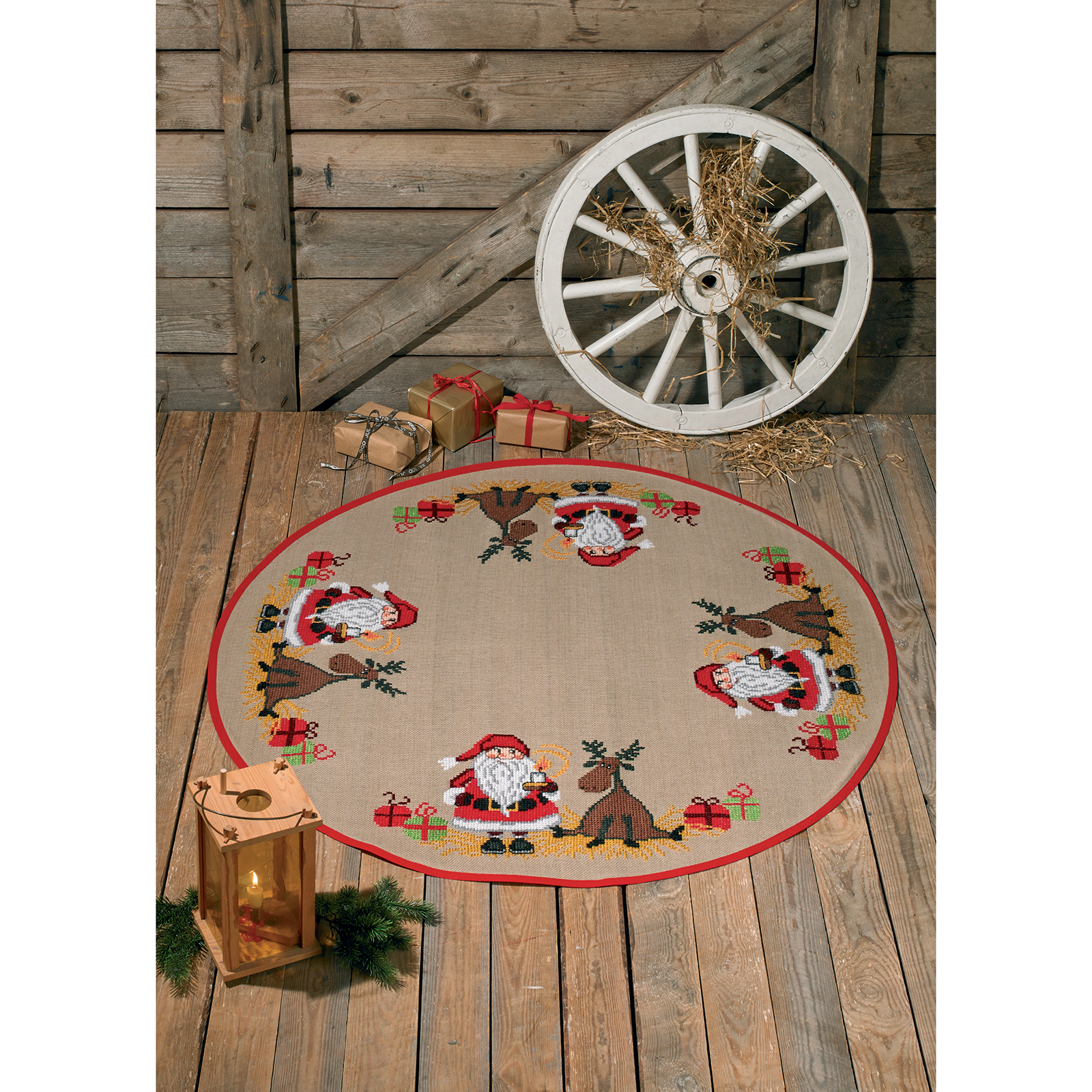 Permin 45-0210 Borduurpakket Kerstman & Eland - STUK