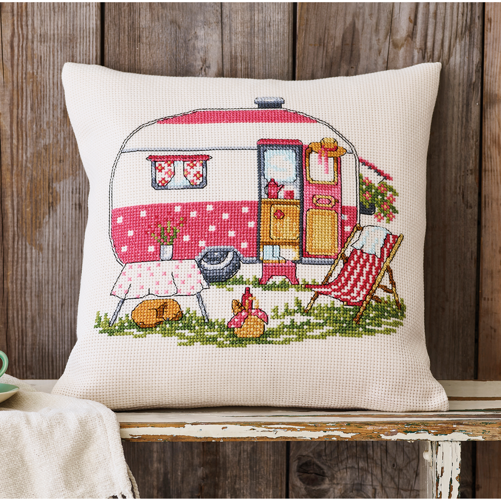 Permin 83-2325 Borduurpakket Caravan 40x40cm - STUK