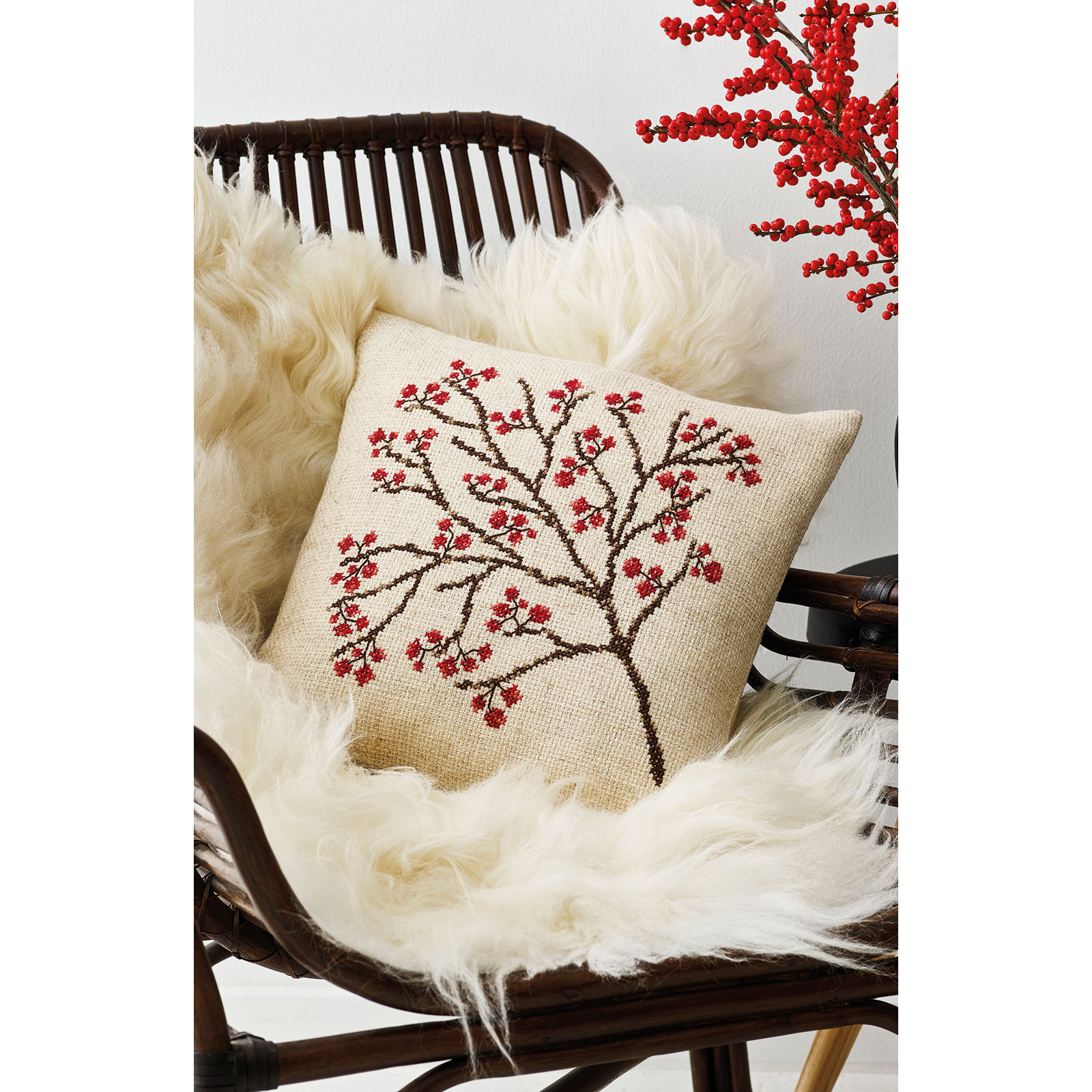 Permin 83-2655 Borduurpakket Winterbessen 40x40cm - STUK