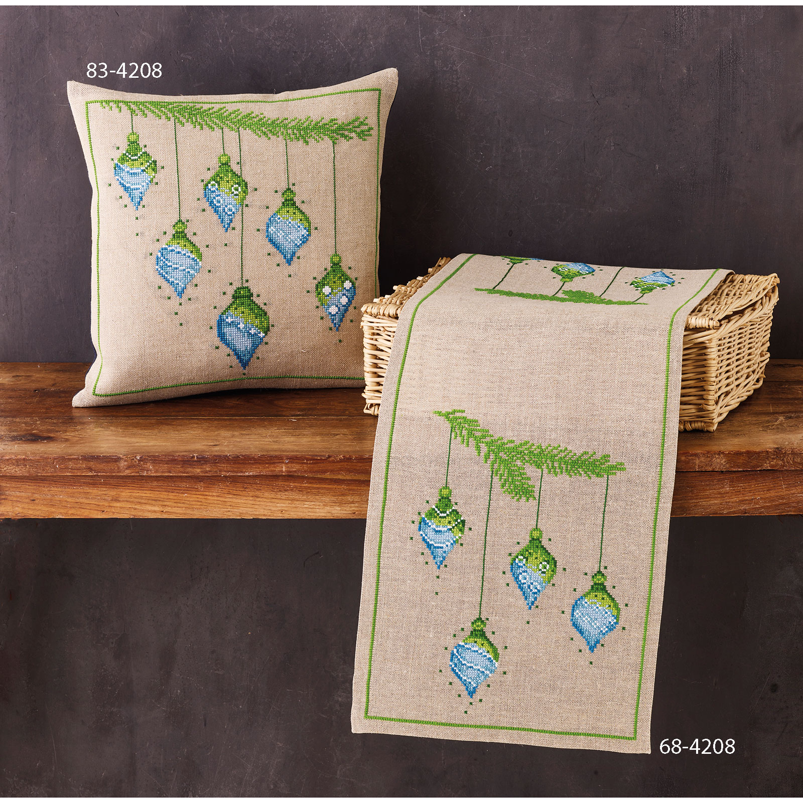 Permin 83-4208 Kerstballen 40x40cm - STUK