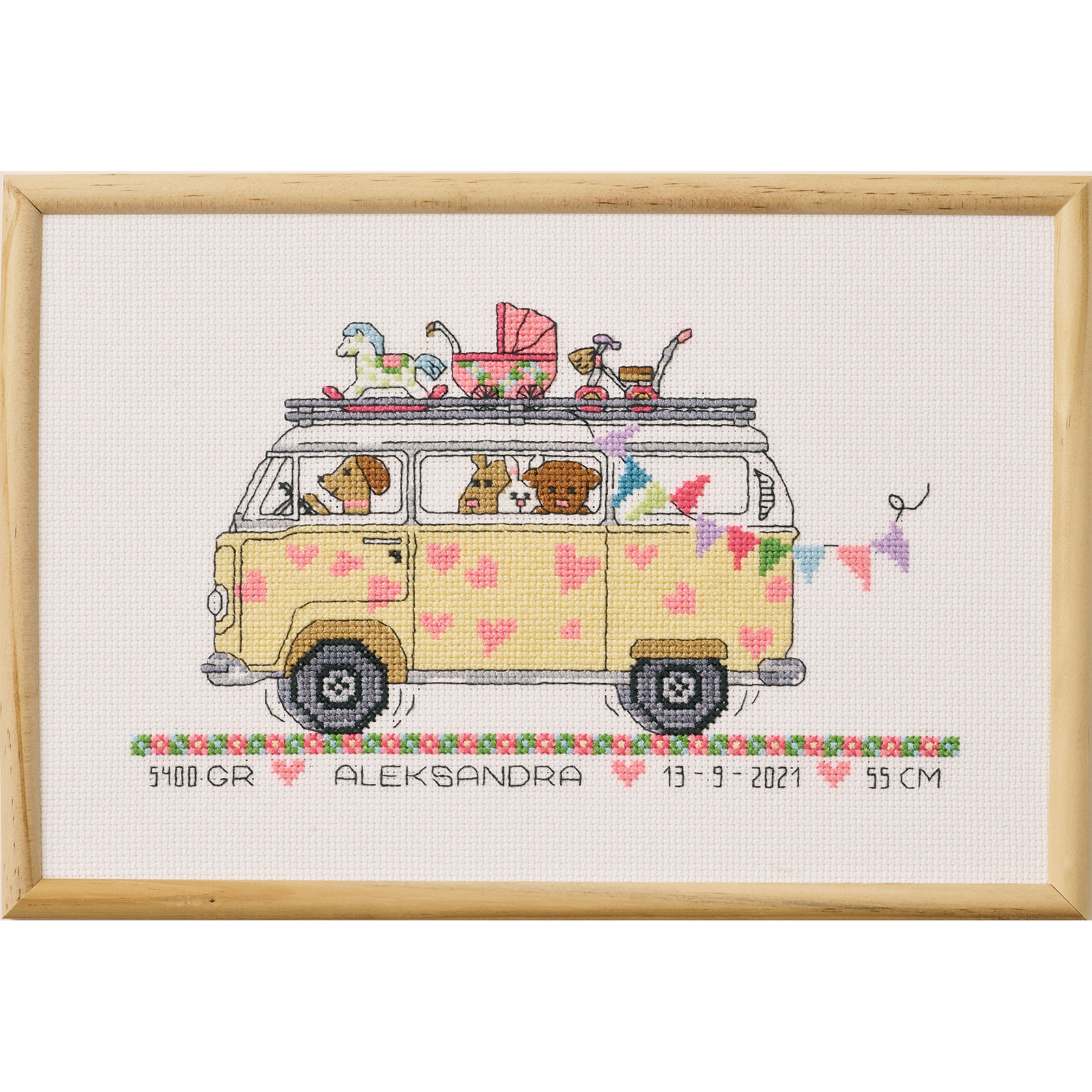 Permin 921309 Borduurpakket Meisjesbus 30x20cm - STUK