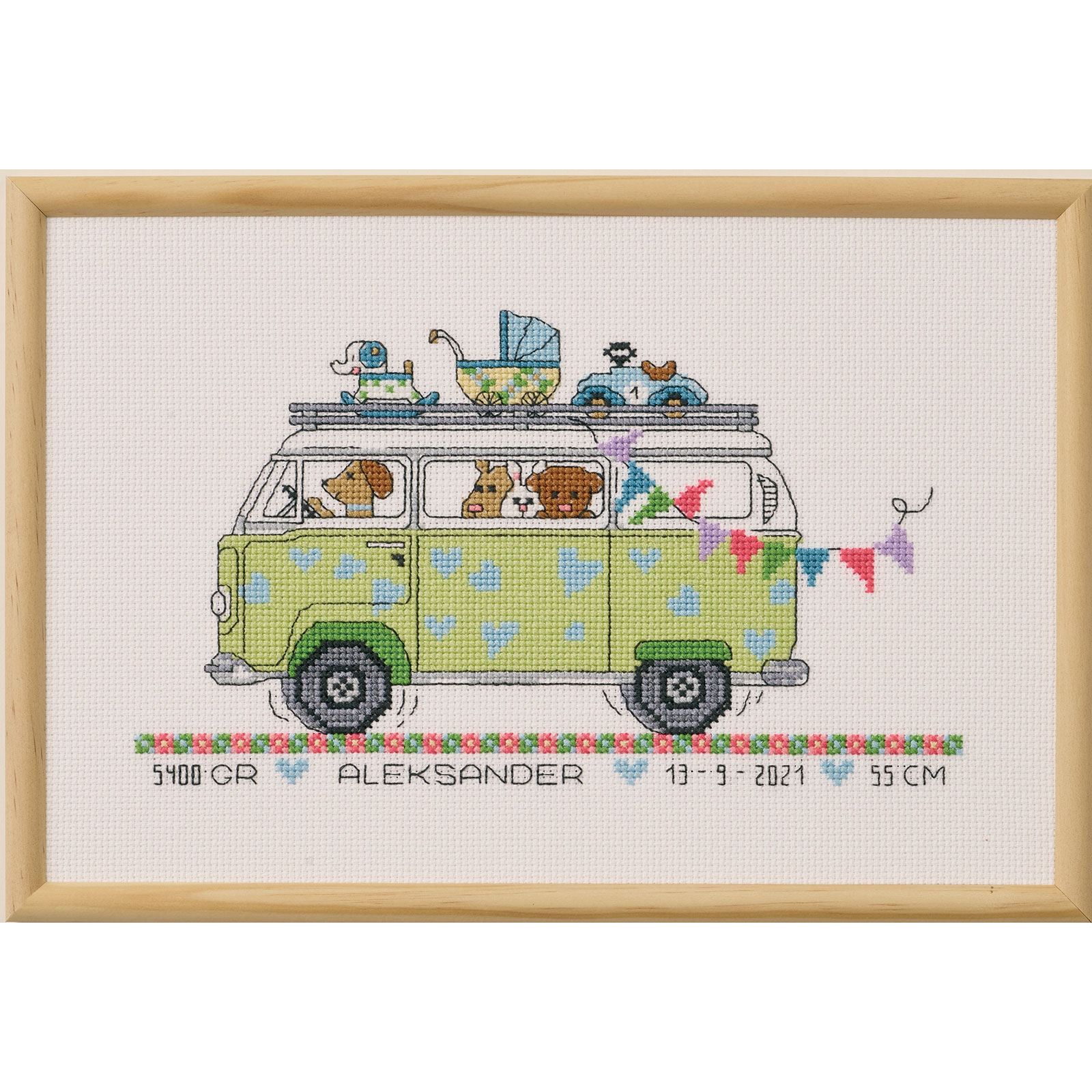 Permin 921310 Borduurpakket Jongensbus 30x20cm - STUK