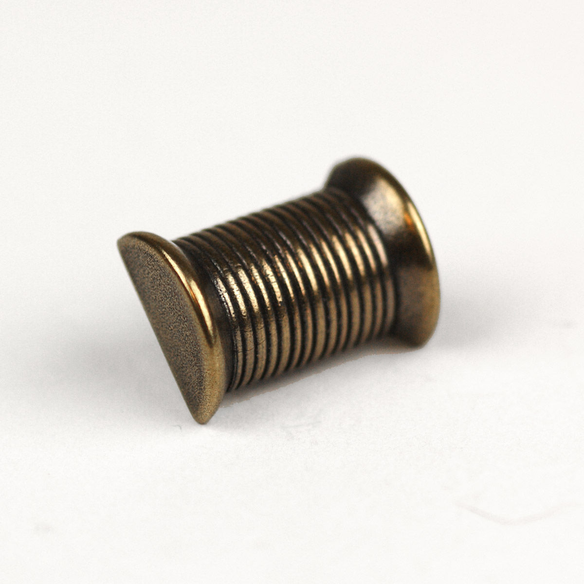 Restyle 007.84024.15 Knopen 15mm - Kleur 050