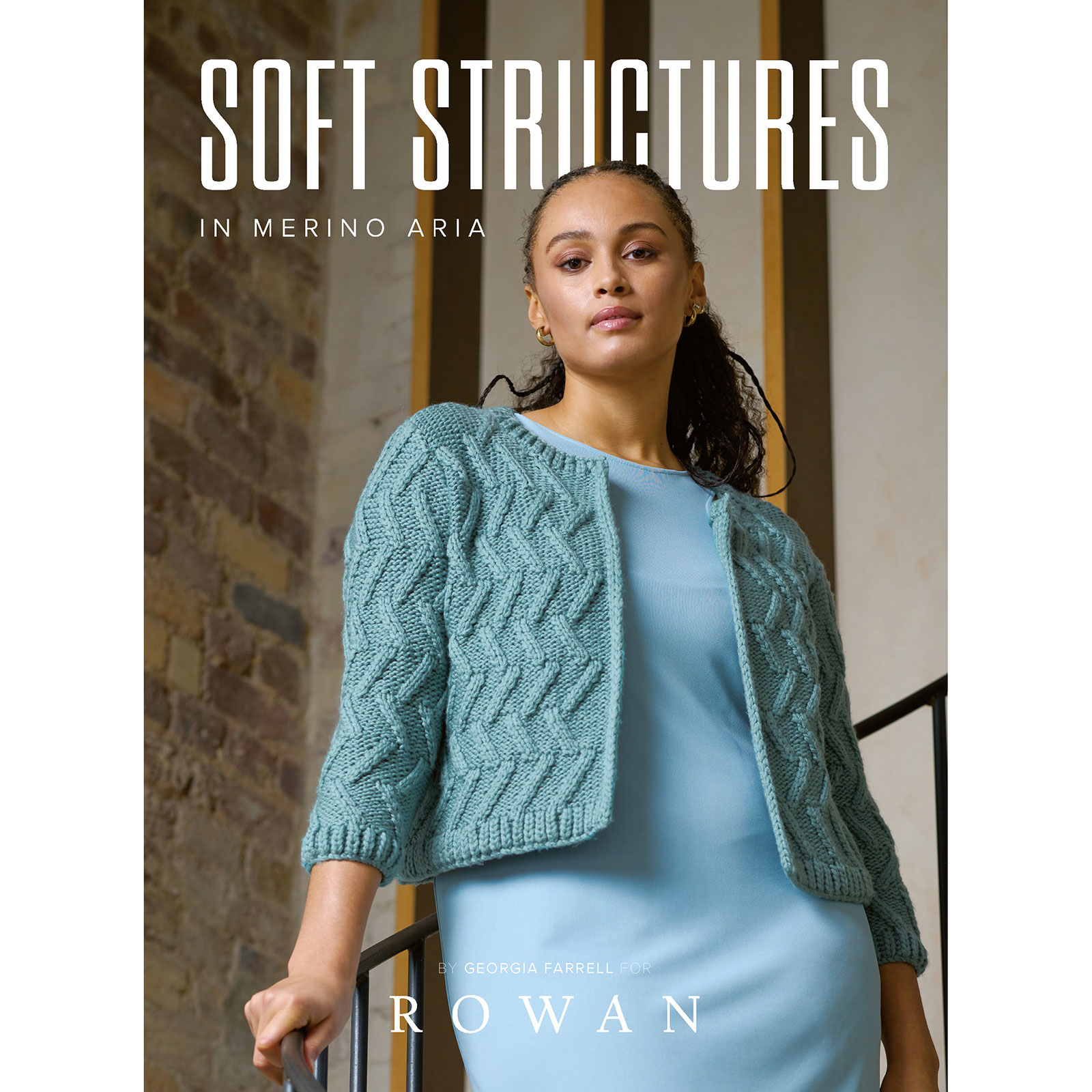 Rowan ZB326 Patroonboek Soft Structures in Merino Aria - Engels - STUK